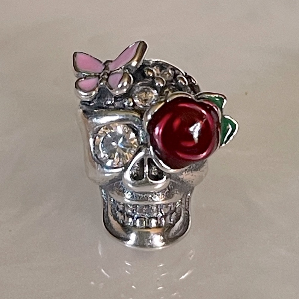 Bracelet Charm Skull with Butterfly, Rose & Rhinestones